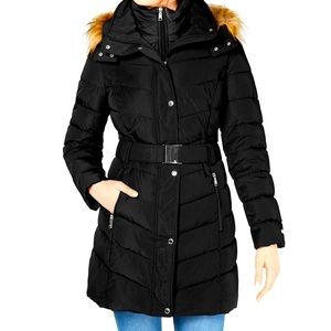 Tommy Hilfiger revamps the classic puffer coat